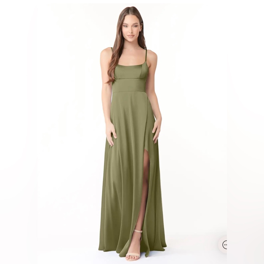 AZAZIE HALSEY Bridesmaid Dress in Pistachio, Size 12, stretch satin.